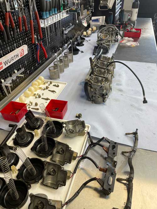 Vergaser vom Motorrad 