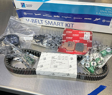 Beispiele von Ersatzteilen im Verkauf in der Motorradmeisterwerkstatt